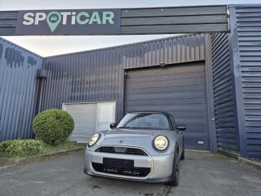 SPOTICAR Mini One Cooper C 156 Ch Dkg7 Finition Jcw Occasion - Berline Essence Gris Clair - Mauges-sur-loire - 1203969753_1