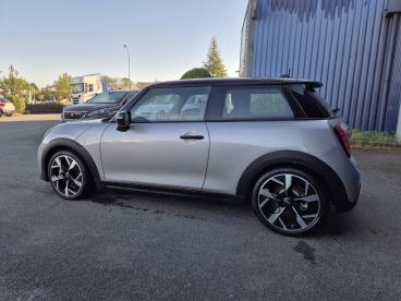 SPOTICAR Mini One Cooper C 156 Ch Dkg7 Finition Jcw Occasion - Berline Essence Gris Clair - Mauges-sur-loire - 1203969753_3