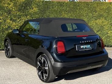 SPOTICAR Mini One Cooper C 163ch Classic Dkg7 Occasion - Coupé-cabriolet Essence Midnight Black Ii - Saint-cloud - 1203977272_4