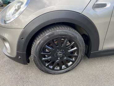 SPOTICAR Mini One Mini Cooper D Edition Shoreditch 116 Ch Occasion - Citadine Diesel Gris Clair - St Jean Le Blanc - 1203679727_4