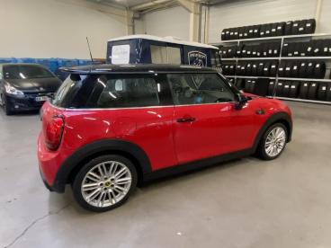 SPOTICAR Mini One Mini Hatch 3 Portes Cooper Se 184 Ch Edition Premium Pl Occasion - Citadine Electrique Rouge - Francheville - 1203717755_3