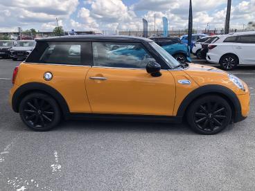 SPOTICAR Mini One Mini Hatch 3 Portes Cooper Sd 170 Ch Occasion - Citadine Diesel Orange - Cognac - 1204008080_4