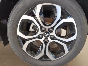 SPOTICAR Mitsubishi Asx 1.6 Mpi Phev 159ch Instyle Occasion - Suv-4x4 Hybride Rechargeable Cristal White Spécial/toit Noir - Charmeil - 1203395053_5