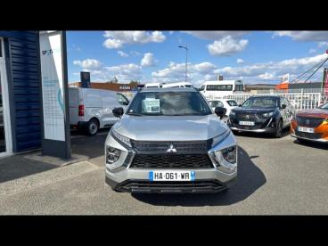 SPOTICAR Mitsubishi Eclipse Cross 2.4 Mivec Phev 188ch Black Collection 4wd 2023 Occasion - Suv-4x4 Hybride Rechargeable Sterling Silver Métallisé - Riom Le Beau - 1203435401_2