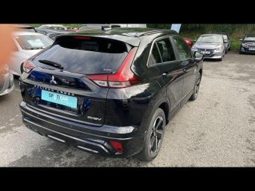 SPOTICAR Mitsubishi Eclipse Cross 2.4 Mivec Phev 188ch Instyle 4wd 2023 Occasion - Suv-4x4 Hybride Rechargeable Noir - Urrugne - 1203569266_2