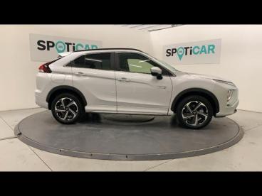 SPOTICAR Mitsubishi Eclipse Cross 2.4 Mivec Phev 188ch Instyle 4wd 2023 Occasion - Suv-4x4 Hybride Rechargeable Diamond White Spécial - Aix En Provence - 1203632985_4