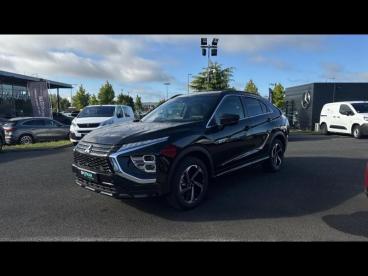 SPOTICAR Mitsubishi Eclipse Cross 2.4 Mivec Phev 188ch Instyle 4wd 2023 Occasion - Suv-4x4 Hybride Rechargeable Amethyst Black Métallisé - Saint Maximin - 1203639114_3