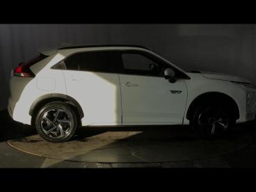 SPOTICAR Mitsubishi Eclipse Cross 2.4 Mivec Phev 188ch Intense 4wd 2023 Occasion - Suv-4x4 Hybride Rechargeable Blanc - Saint Cyr Sur Loire - 1203639300_4