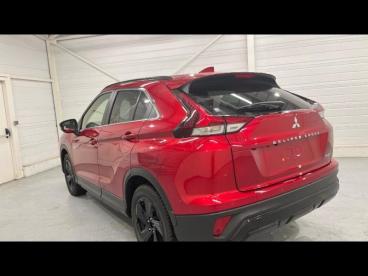 SPOTICAR Mitsubishi Eclipse Cross 2.4 Mivec Phev 188ch Black Collection 4wd 2023 Occasion - Suv-4x4 Hybride Rechargeable Diamond Red Spécial - Orthez - 1203683416_5