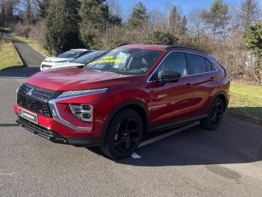 SPOTICAR Mitsubishi Eclipse Cross 2.4 Mivec Phev 188ch Black Collection 4wd 2023 Occasion - Suv-4x4 Hybride Rechargeable Diamond Red Spécial - Clermont Ferrand - 1203697685_1