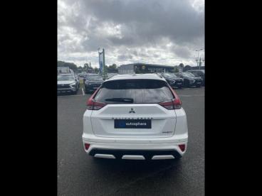 SPOTICAR Mitsubishi Eclipse Cross 2.4 Mivec Phev 188ch Intense 4wd Occasion - Suv-4x4 Hybride Rechargeable Blanc - Chatellerault - 1203718541_5
