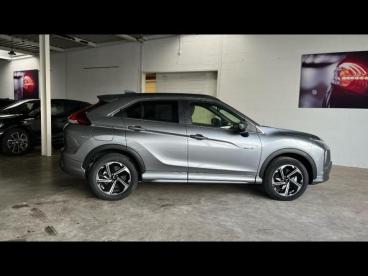 SPOTICAR Mitsubishi Eclipse Cross 2.4 Mivec Phev 188ch Instyle 4wd Occasion - Suv-4x4 Hybride Rechargeable Titanium Grey Métallisé - Chambray Les Tours - 1203910939_4