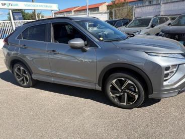 SPOTICAR Mitsubishi Eclipse Cross 2.4 Mivec Phev 188ch Intense 4wd Occasion - Suv-4x4 Hybride Rechargeable Titanium Grey Métallisé - Salon De Provence - 1203999125_3