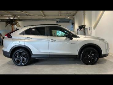 SPOTICAR Mitsubishi Eclipse Cross 2.4 Mivec Phev 188ch Black Collection 4wd 2023 Occasion - Suv-4x4 Hybride Rechargeable  - Aix En Provence - 1204049140_4
