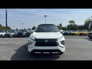 SPOTICAR Mitsubishi Eclipse Cross 2.4 Mivec Phev 188ch Instyle 4wd 2023 Occasion - Suv-4x4 Hybride Rechargeable Blanc - Beauvais - 1204116065_2