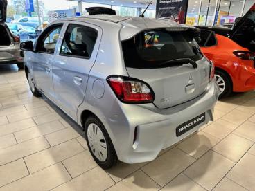 SPOTICAR Mitsubishi Space Star Spacestar 1.2 Mivec 71ch Inform 2024 Occasion - Berline Essence Cool Silver Métallisé - Gonesse - 1203858307_3