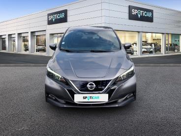 SPOTICAR Nissan Leaf 150ch 40kwh Acenta 2018 Occasion - Berline Electrique Gris Foudre - Abbeville - 1203734914_2