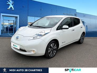 SPOTICAR Nissan Leaf 109ch 30kwh Tekna Occasion - Berline Electrique Blanc Lunaire - Fontenay Sur Eure - 1203868640_1