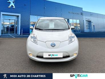 SPOTICAR Nissan Leaf 109ch 30kwh Tekna Occasion - Berline Electrique Blanc Lunaire - Fontenay Sur Eure - 1203868640_2
