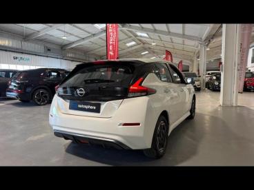 SPOTICAR Nissan Leaf 150ch 40kwh Acenta 22 Occasion - Berline Electrique Blanc Lunaire Métallisé - Clermont Ferrand - 1203930600_5