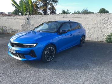 SPOTICAR Opel Astra Electrique 156 Ch & Batterie 54 Kwh Gs Occasion - Berline Electrique Bleu - Montlucon - 1202919757_2