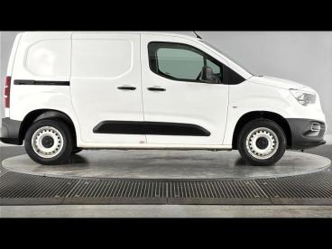SPOTICAR Opel Combo Cargo L1h1 650kg 1.6 100ch S&s Pack Clim Occasion - Utilitaire Diesel Blanc Jade - Clermont Ferrand - 1203932389_4