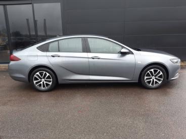 SPOTICAR Opel Insignia Grand Sport 1.5 Turbo 140ch Edition 120 Ans Euro6dt Occasion - Berline Essence Gris Cosmique - Blois - 1202933704_2