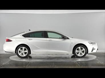 SPOTICAR Opel Insignia Grand Sport 2.0 D 174ch Business Bva8 Occasion - Berline Diesel Gris Minéral Métallisé - Clermont Ferrand - 1203952979_4