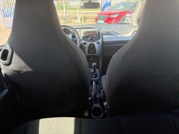 SPOTICAR Peugeot 108 1.0 Vti Access 3p Occasion - Citadine Essence Blanc Lipizan - Salon De Provence - 1203982297_2