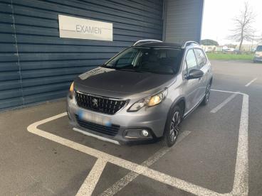 SPOTICAR Peugeot 2008 1.2 Puretech 82 Style Occasion - Suv-4x4 Essence Gris Clair - Machecoul - 1202987699_1
