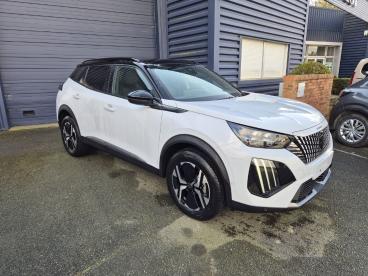 SPOTICAR Peugeot 2008 Hybrid 136 E-dcs6 Gt Occasion - Suv-4x4 Hybride Blanc - Mauges-sur-loire - 1203456375_2