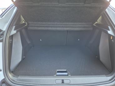 SPOTICAR Peugeot 2008 Hybrid 136 E-dcs6 Gt Occasion - Suv-4x4 Hybride Blanc - Mauges-sur-loire - 1203456375_5