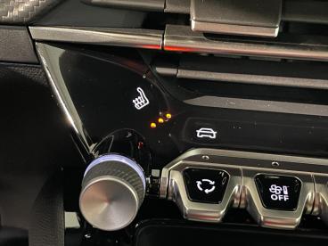 SPOTICAR Peugeot 2008 Hybrid 145 E-dcs6 Allure Occasion - Suv-4x4 Hybride Gris Selenium - Toulenne - 1203842048_4