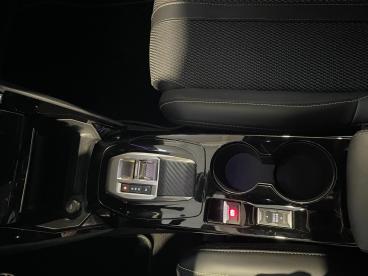 SPOTICAR Peugeot 2008 Hybrid 136 E-dcs6 Gt Occasion - Suv-4x4 Essence   - Toulenne - 1203881208_5