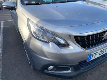 SPOTICAR Peugeot 2008 1.2 Puretech 82ch E6.c Signature S&s Occasion - Suv-4x4 Essence Gris Artense - Clermont L'herault - 1203912954_4