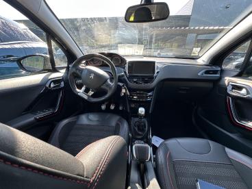 SPOTICAR Peugeot 2008 1.2 Puretech 130ch S&s Bvm6 Gt Line Occasion - Suv-4x4 Essence Noir - Fontenay Sous Bois - 1204014301_2