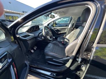 SPOTICAR Peugeot 2008 1.2 Puretech 130ch S&s Bvm6 Gt Line Occasion - Suv-4x4 Essence Noir - Fontenay Sous Bois - 1204014301_4