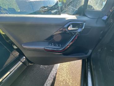 SPOTICAR Peugeot 2008 1.2 Puretech 130ch S&s Bvm6 Gt Line Occasion - Suv-4x4 Essence Noir - Fontenay Sous Bois - 1204014301_5