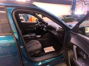 SPOTICAR Peugeot 2008 Hybrid 145 E-dcs6 Allure Occasion - Suv-4x4 Essence Bleu - Orvault - 1204193506_5