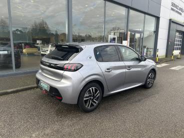 SPOTICAR Peugeot 208 Puretech 100 S&s Roadtrip Occasion - Citadine Essence Gris Clair - Vannes - 1202972807_5