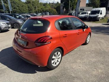 SPOTICAR Peugeot 208 1.2 Puretech 68ch E6.c Like 5p Occasion - Citadine Essence Orange Power - Limoges - 1203637701_4