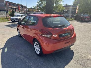 SPOTICAR Peugeot 208 1.2 Puretech 68ch E6.c Like 5p Occasion - Citadine Essence Orange Power - Limoges - 1203637701_5
