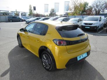SPOTICAR Peugeot 208 E-208 136ch Style Occasion - Citadine Electrique Jaune - Breuillet - 1203733149_5