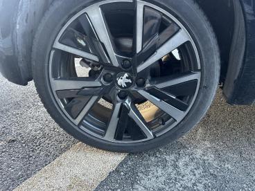 SPOTICAR Peugeot 208 100 S&s Eat8 Gt Occasion - Citadine Essence Gris Foncé - Loudeac - 1203749133_4