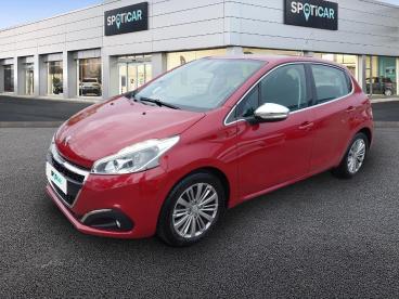 SPOTICAR Peugeot 208 1.2 Puretech 110ch S&s Bvm5 Allure Occasion - Citadine Essence Rouge - La Seyne Sur Mer - 1203769901_1