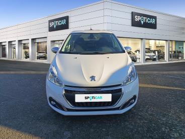 SPOTICAR Peugeot 208 1.2 Puretech 82ch E6.c Signature 5p Occasion - Citadine Essence Blanc Banquise - Vernouillet - 1203777185_2