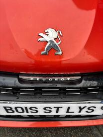 SPOTICAR Peugeot 208 1.2 Puretech 82 Allure Occasion - Citadine Essence Orange - Carquefou - 1203791819_2