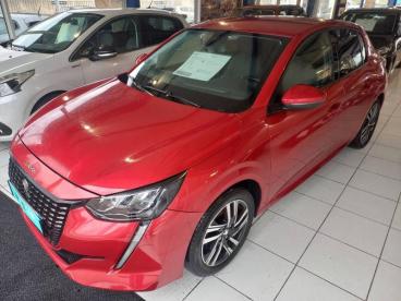 SPOTICAR Peugeot 208 1.2 Puretech 100ch S&s Allure Occasion - Citadine Essence Rouge Elixir - La Ciotat - 1203832758_1