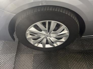 SPOTICAR Peugeot 208 1.2 Puretech 75ch S&s Active Occasion - Citadine Essence Gris Platinium (m) - Biguglia - 1203843381_4