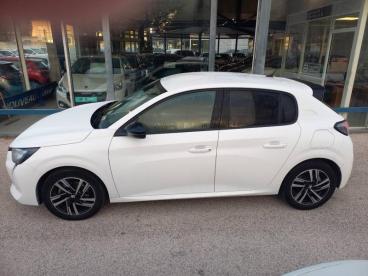 SPOTICAR Peugeot 208 1.2 Puretech 100ch S&s Allure Eat8 Occasion - Citadine Essence Blanc Banquise (o) - La Ciotat - 1203847031_2